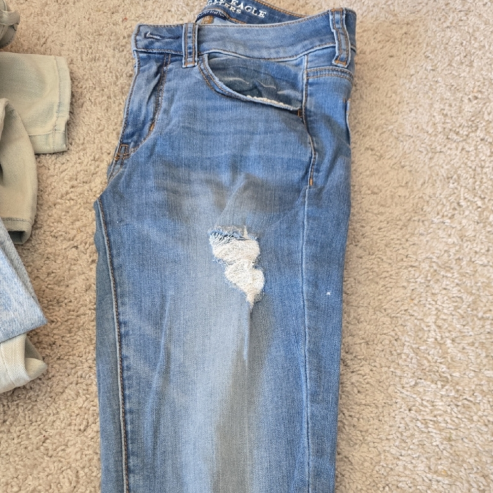 American Eagle Outfitters Blue Distressed Jeans
